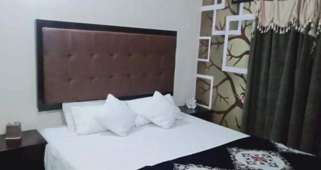 Family Guest House Lahore Near Airport Exterior photo