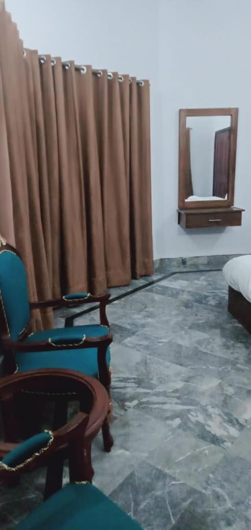 Family Guest House Lahore Near Airport Exterior photo